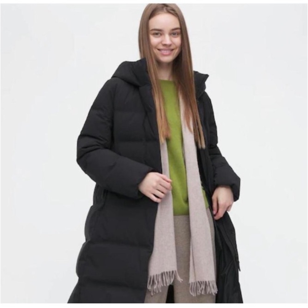 Uniqlo Ultralight Puffer coat in black - XS, worn only once, like new